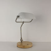 battery powered reading light
